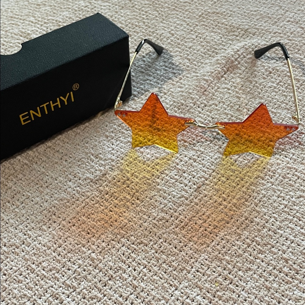 Star-Shaped Orange and Yellow Glasses